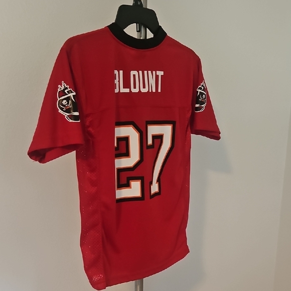 Buccaneers ed Football Jersey with Number 27 Meduim Youth - Picture 1 of 2